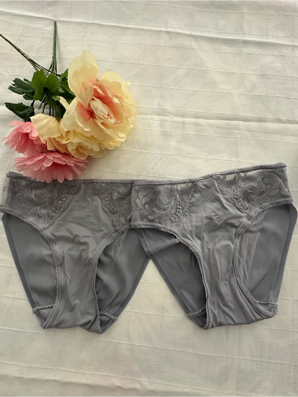 Soma NWOT VE Sensuous lilac Hipster Lace-Accent Bikini Briefs never worn